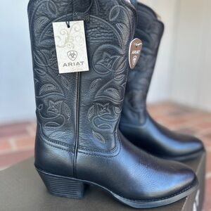 Ariat heritage western boots size 6 1/2 women’s NIB